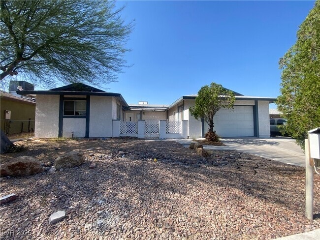 Building Photo - 6402 Aclare Ave Rental