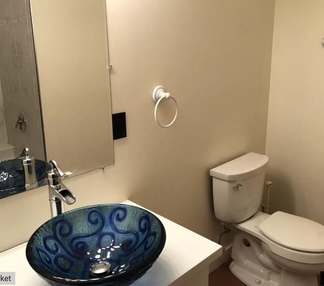 Photo - 406 Lincoln St Unit 206