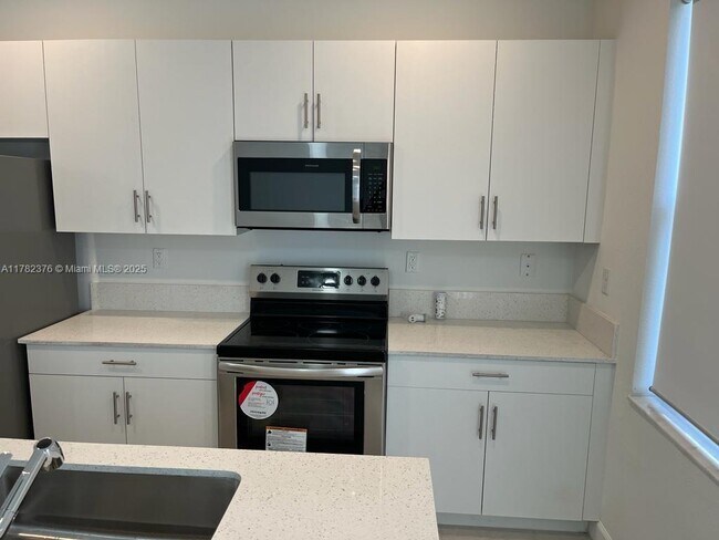 Photo - 25556 SW 108th Ave