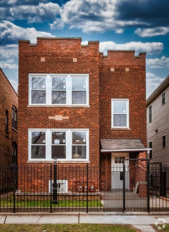 Building Photo - 7240 S Cornell Ave Unit 2 Rental