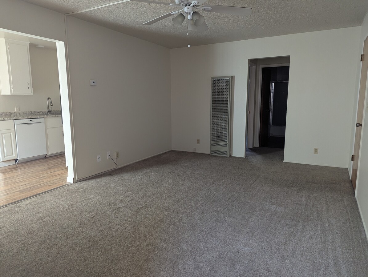 Photo - 1213 W McKinley Ave Unidad 1213 W. McKinley Ave.