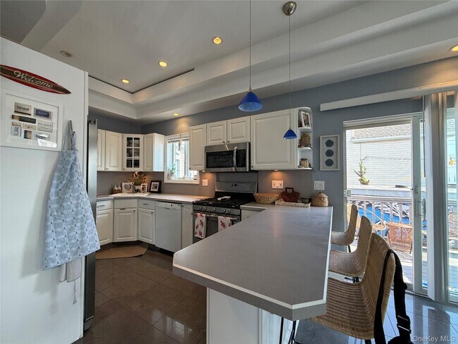 Photo - 60 Trenton Ave