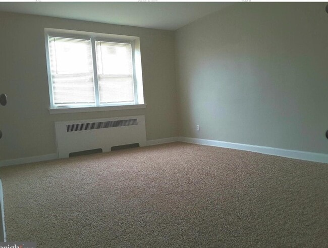 1226 Hellerman St Unit 2nd Floor
