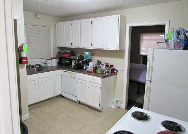 Photo - 731 Bluemont Ave Unidad 1