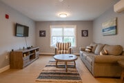 2BR, 2BA - 1,074SF - Living Room