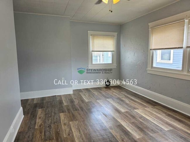 Photo - 531 W Lake Ave Unit 3