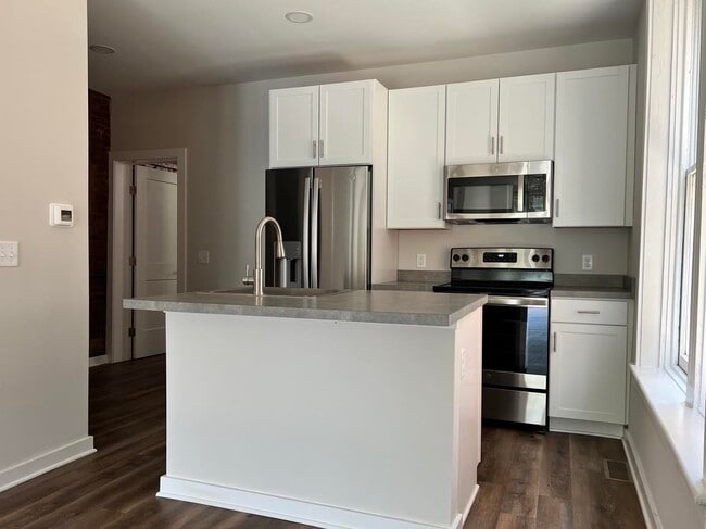 Photo - 1831 N 2nd St Unit Apt 2