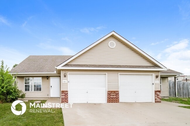 Building Photo - 201 Palmer Ct