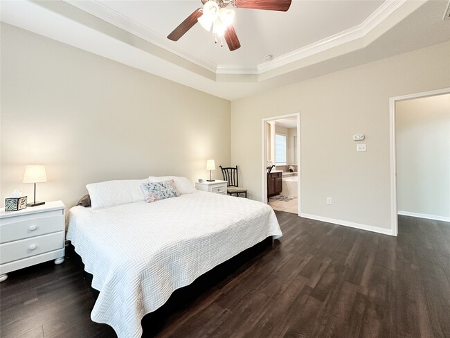 Photo - 6118 Coastal Grove Ln