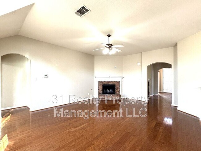 Photo - 5287 W Cove Way