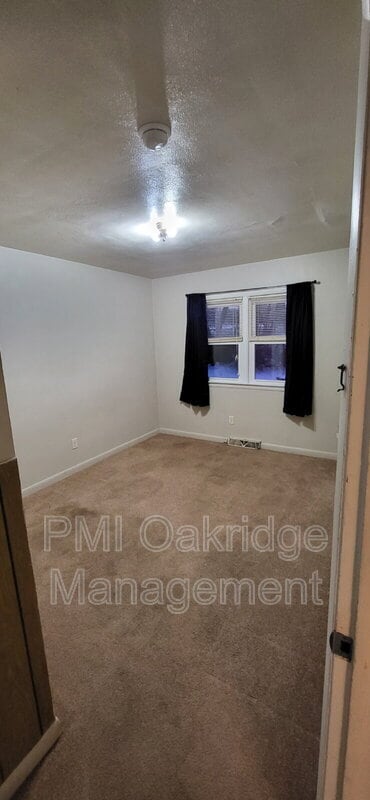 Photo - 446 N Madison St
