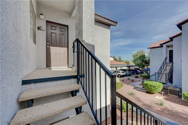 Photo - 2615 W Gary Ave Unit 2059