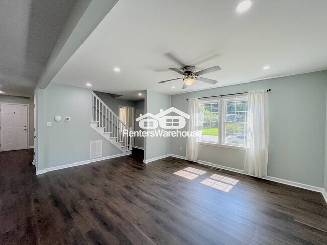 Photo - 190 Devon Pl