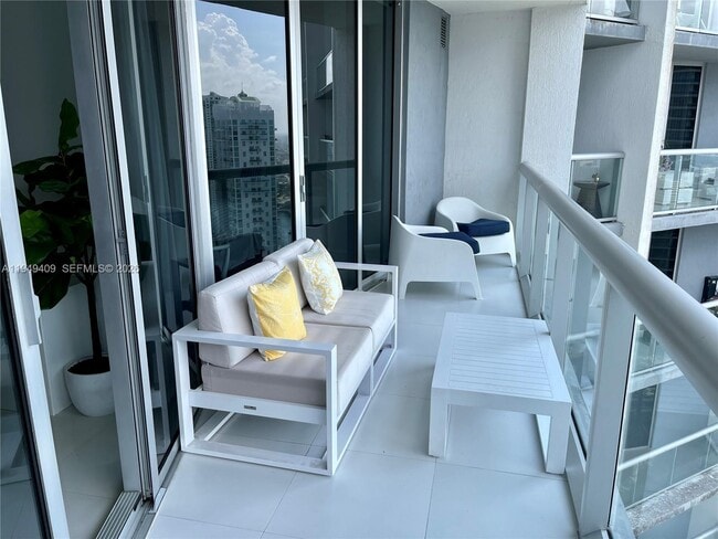 Photo - 465 Brickell Ave Unit 4006