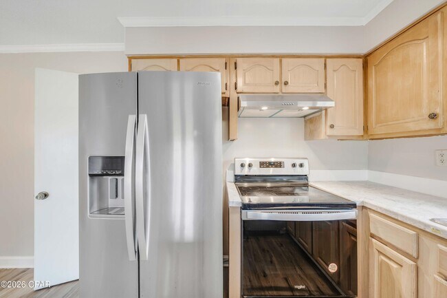 Photo - 404 Missouri Ave