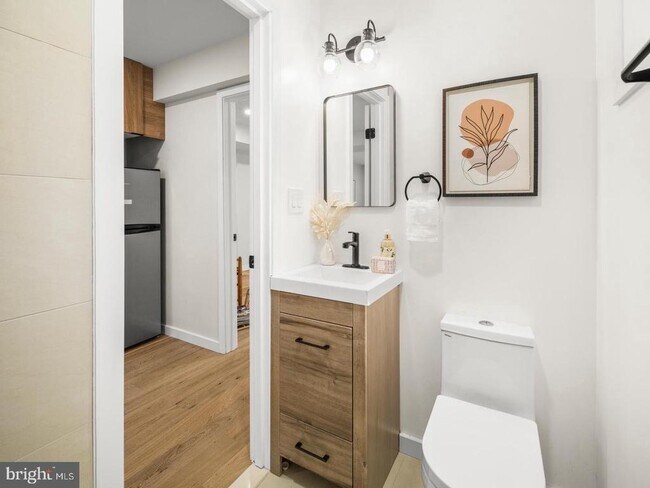 Photo - 8321 Raymond Ln