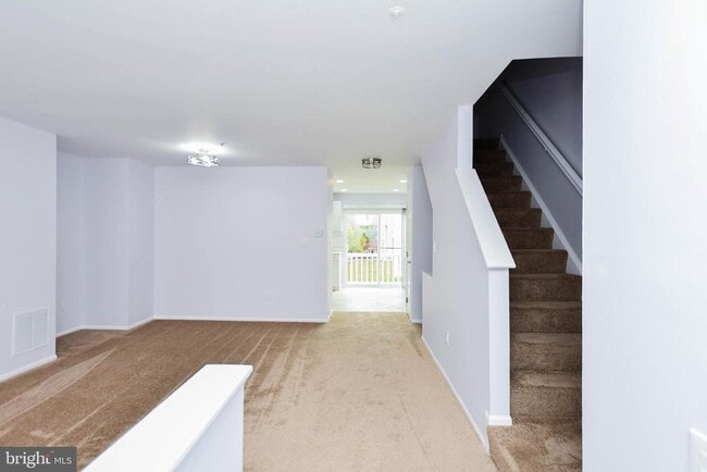 Photo - 915 Westlake Dr