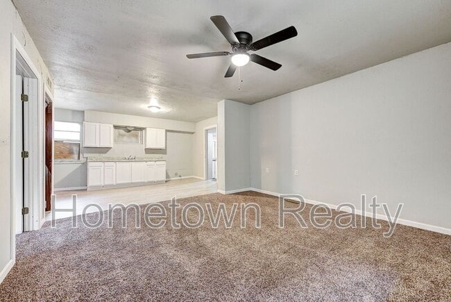 Photo - 1135 N Billen Ave