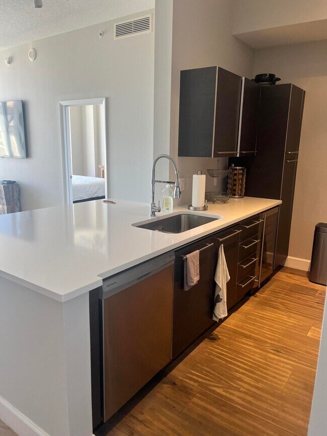 Photo - 550 Okeechobee Blvd Unit Uph-17