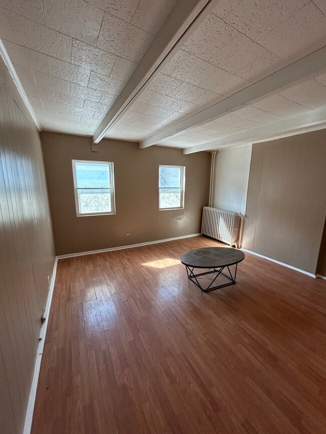 13 John St Unit 1