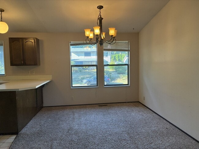 1335 Sommerset Ct