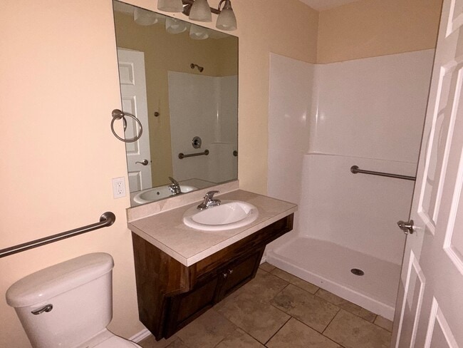 Photo - 212 N 5th St Unit 18