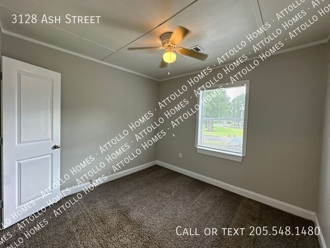 3128 Ash St