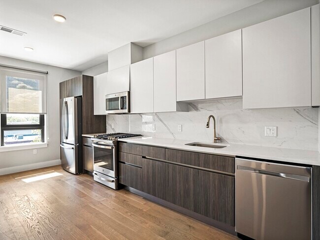 Photo - 9 Central St Unit 405