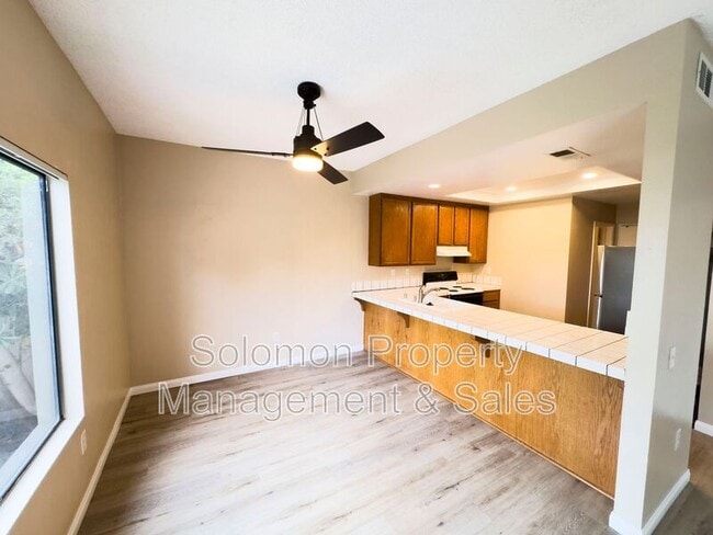 Photo - 3516 Landsford Way