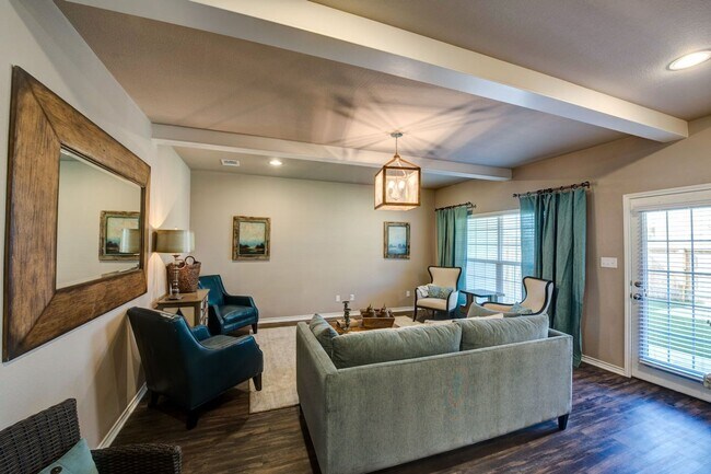 Photo - Available August 2026!! Luxury Townhome wi...