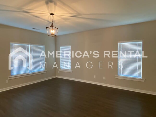 Photo - Home for rent in Brookwood, AL! Available to View!