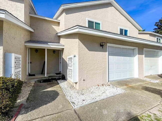 Photo - 5287 Balfour Pl