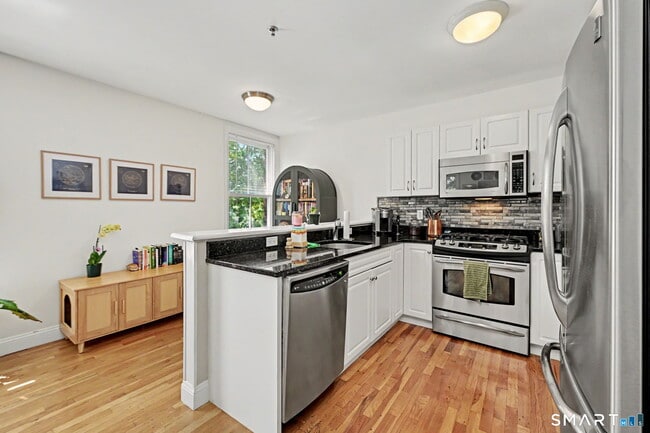 Photo - 1618-18 Ann St Unit 26