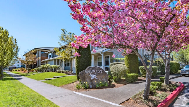 Building Photo - Washington Court Residential Rental