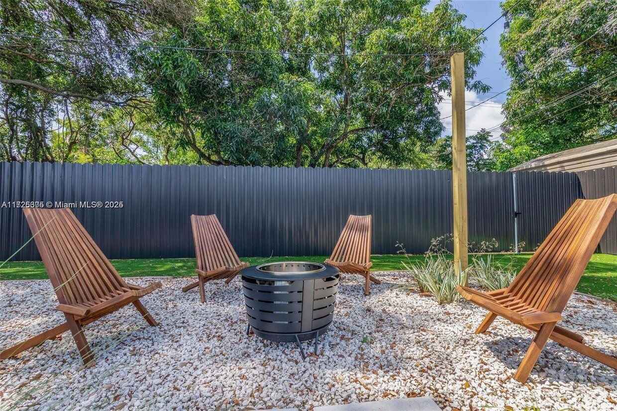 Photo - 2718 Adams St (Hollywood, FL)