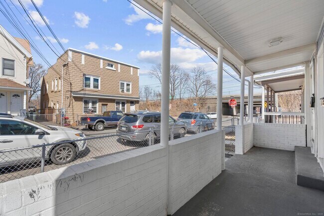 Photo - 75 Commercial St