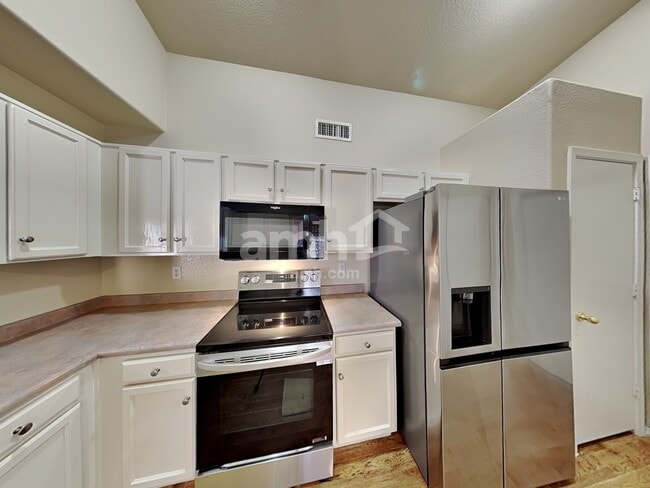 Photo - 15585 N Gil Balcome