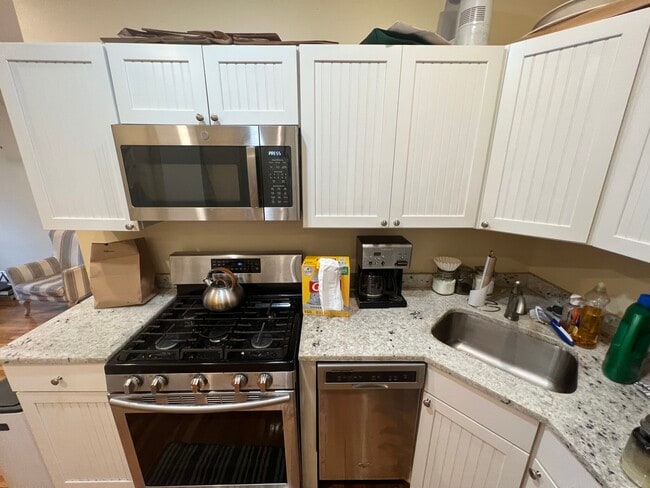 89 Morrison Ave., #1L, Somerville - 89 Morrison Ave Unit 1L