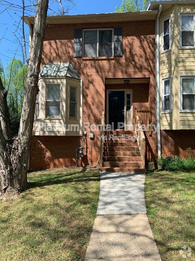Building Photo - 232 Hembree Park Terrace Rental