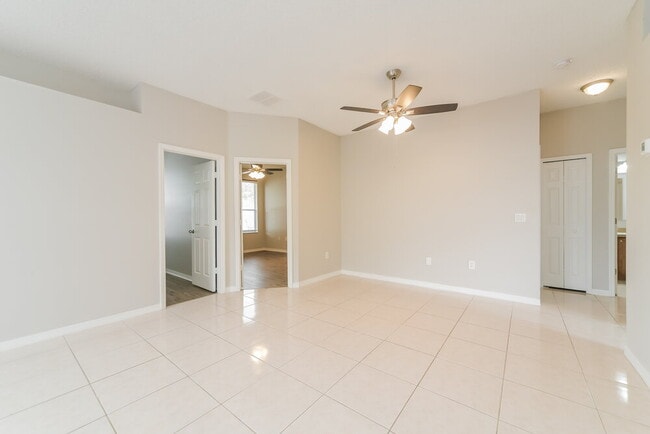 Photo - 139 Bluff Pass Dr