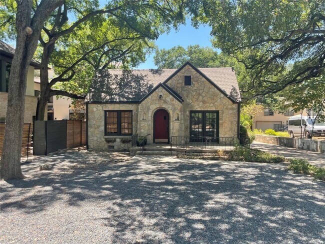 Photo - 2109 Bridle Path Townhome