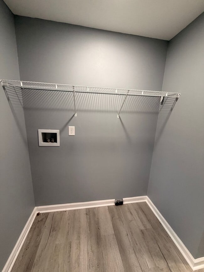 Photo - Beautiful Fully Renovated 2/1 Duplex! Unit 2407 W Jefferson St #1