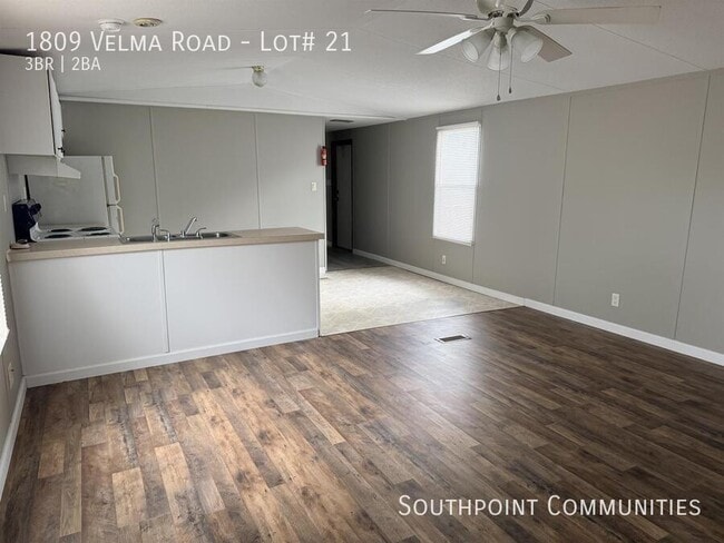 Photo - 1809 Velma Rd
