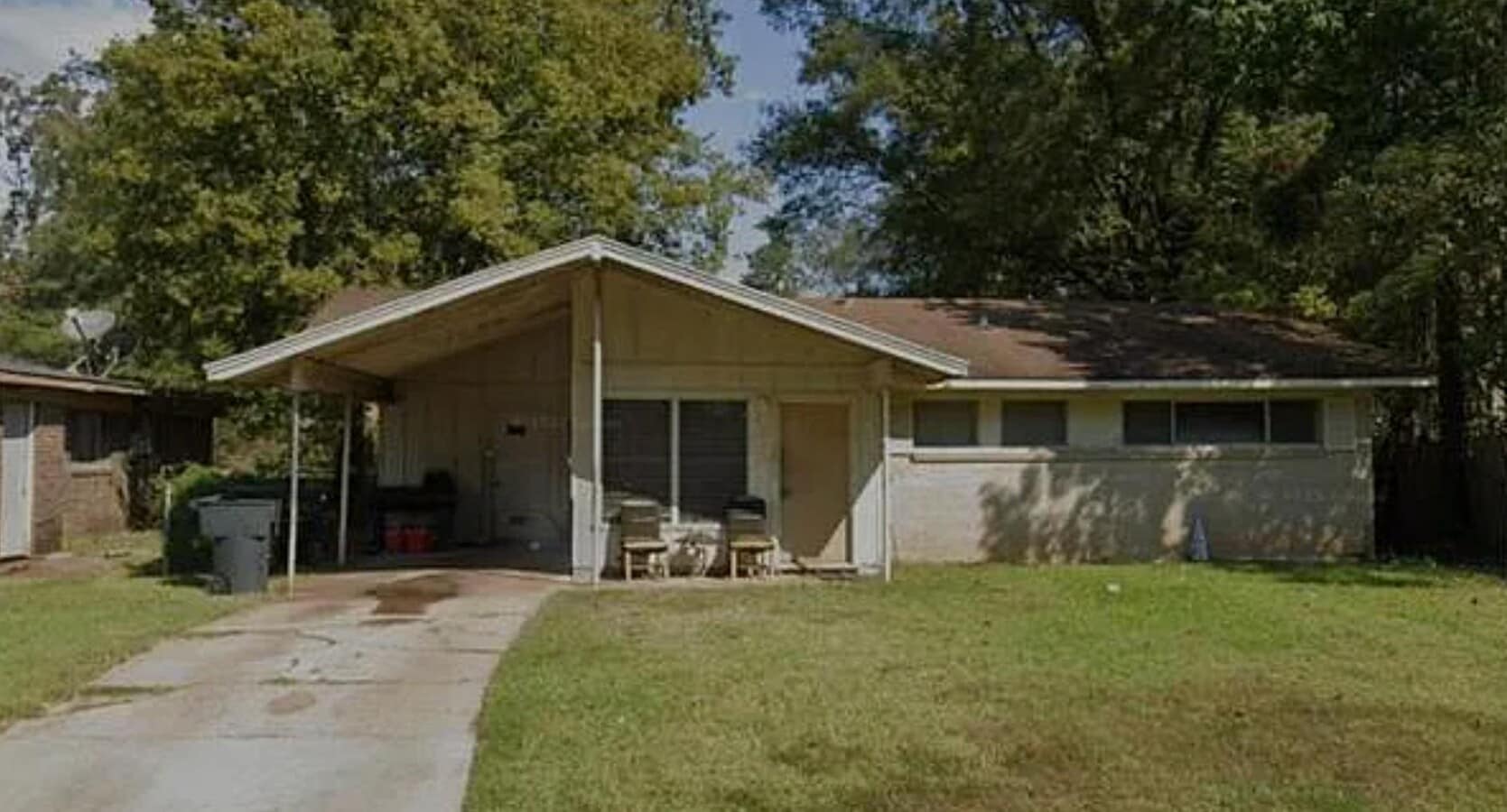 Photo - 941 Windsor Dr