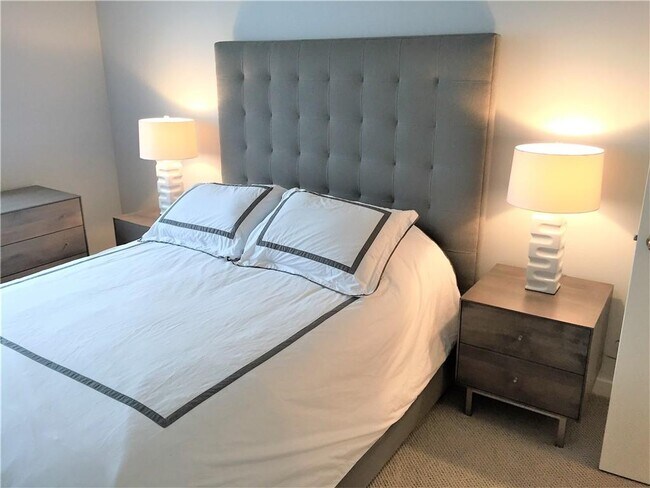 Photo - 34 Commercial Wharf Unit 34