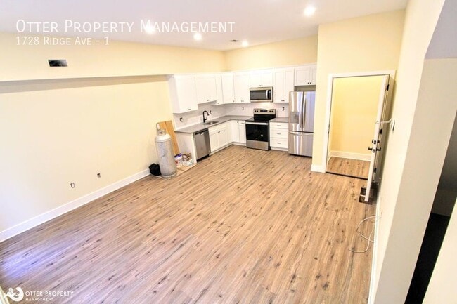 Photo - 1728 Ridge Ave Unidad 1