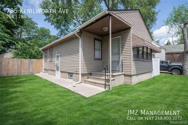 Building Photo - 785 Kenilworth Ave