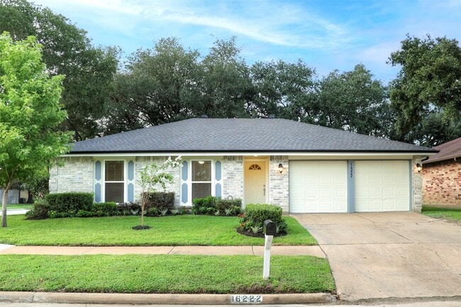 Photo - 16222 Summer Dawn Ln Casa