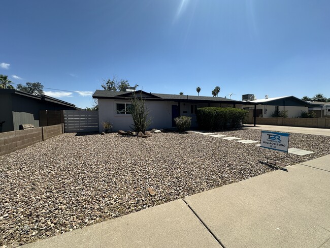 Photo - 2315 E Marmora St