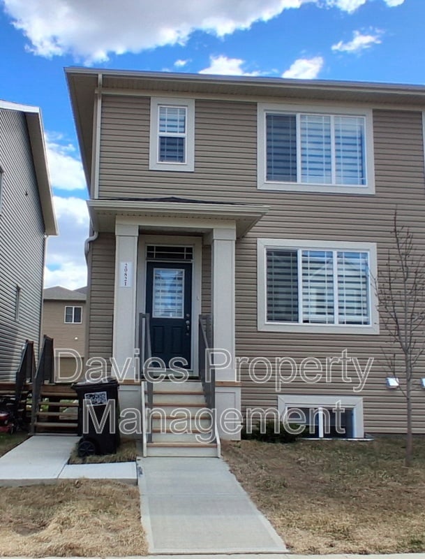 Building Photo - 20821-2019A 19A Ave NW Unit MAIN